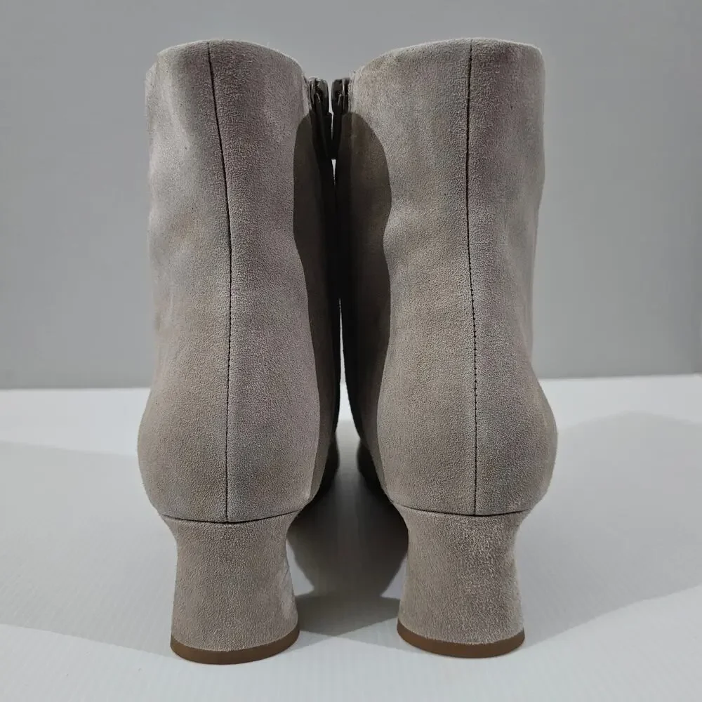 Vince Hilda Ankle Boot Womens 11 Grey Suede Kitten Heel Minimalist Designer